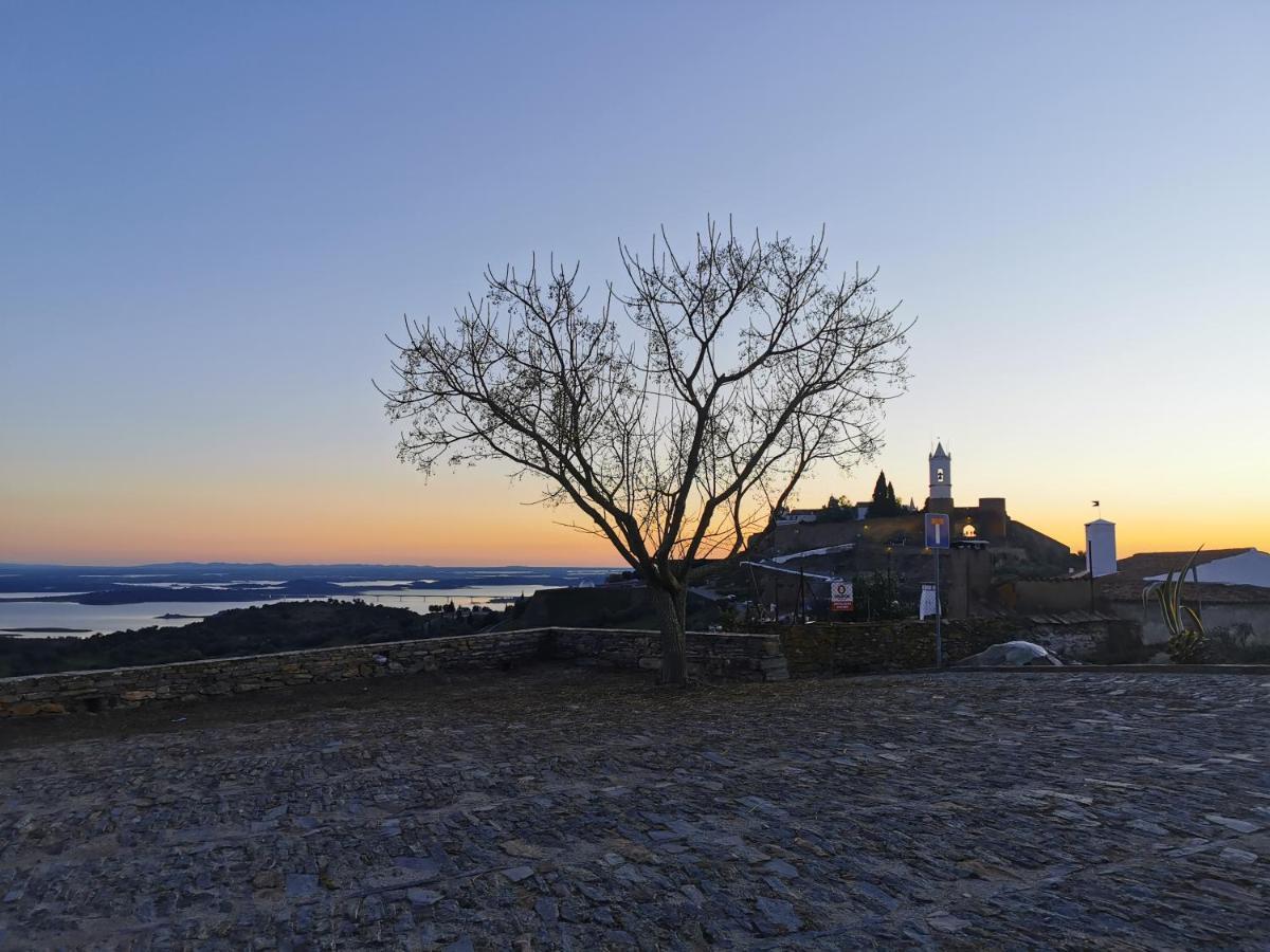 Refugio Da Vila モンサラズ エクステリア 写真